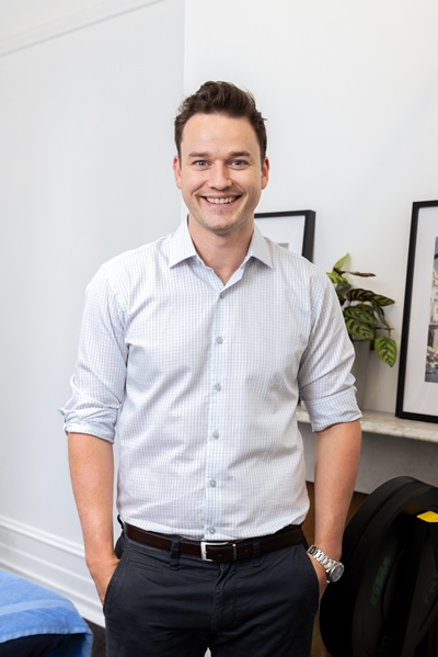 Elliot Christopher